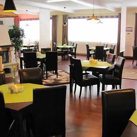 Hotel Gregor Pszczółki Eksteriør billede